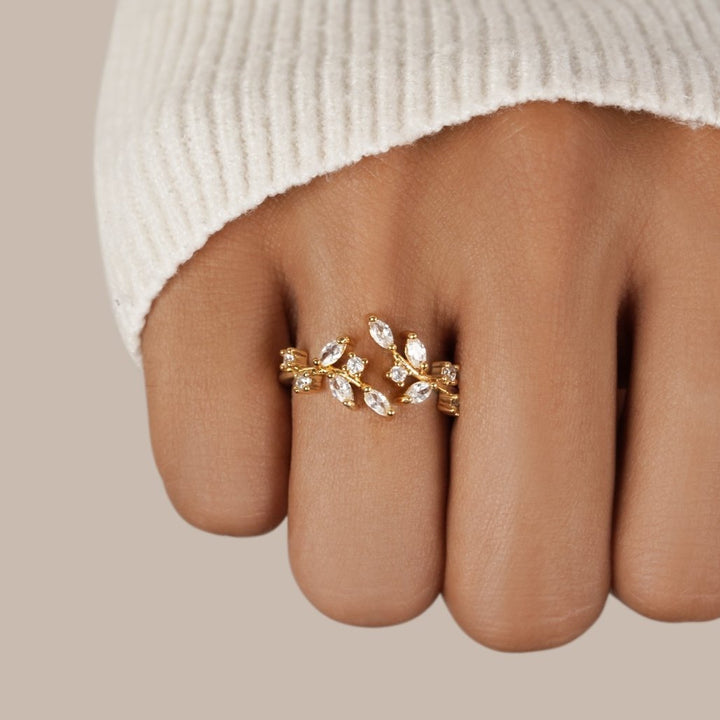 Celeste Crystal Vine Ring
