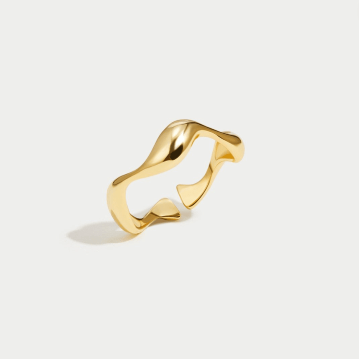 Soleil Wave Ring