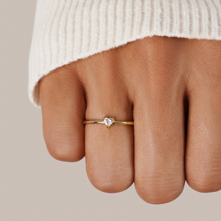 Amour Petite Heart Ring