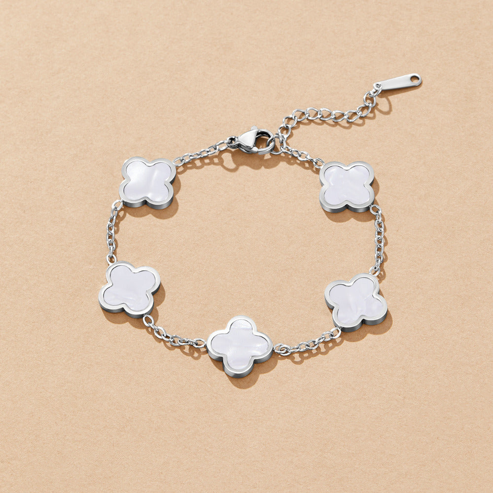 Celeste Silver Clover