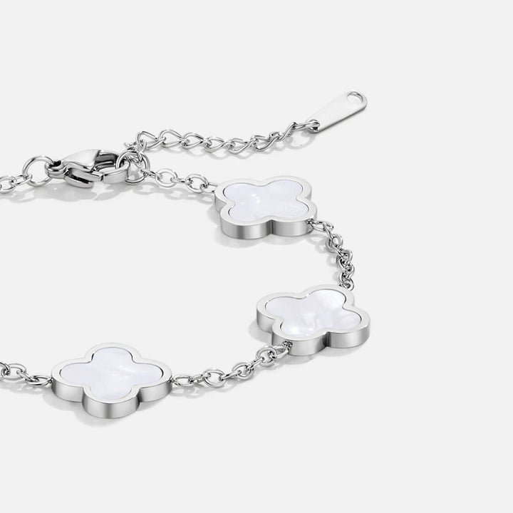 Celeste Silver Clover