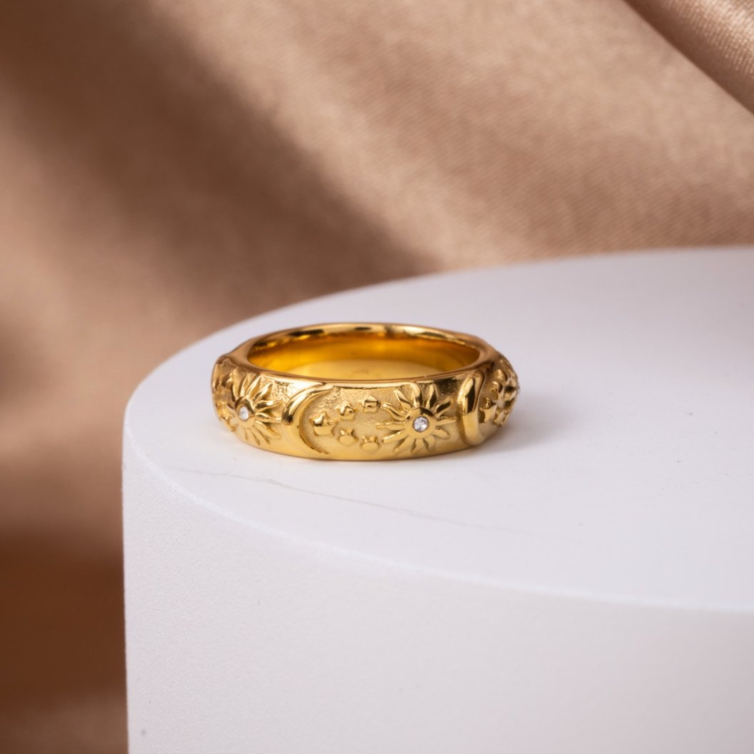 Celeste Soleil Ring
