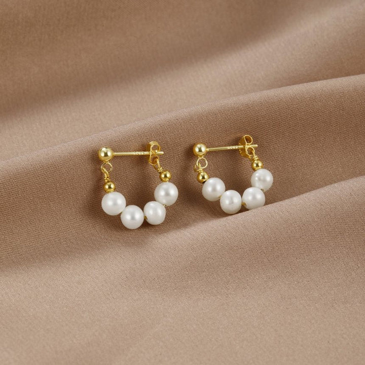 Célia Pearl Hoop Earrings