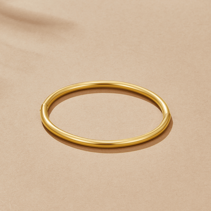 Madeleine Classic Bangle