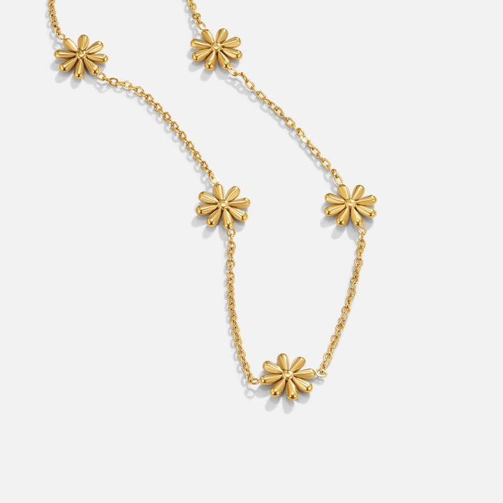 Fleurine Daisy Flower Necklace