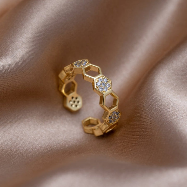 Aurora Honeycomb Ring