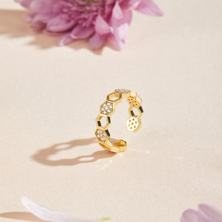 Aurora Honeycomb Ring