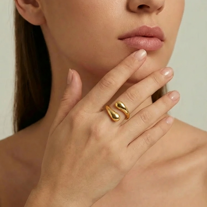 Sienna Dual Curve Ring