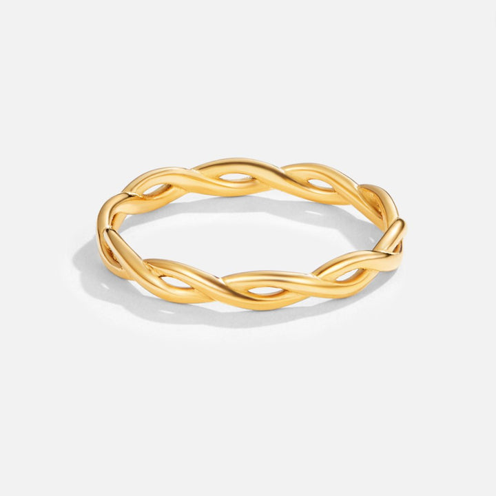 Eterna Twist Ring