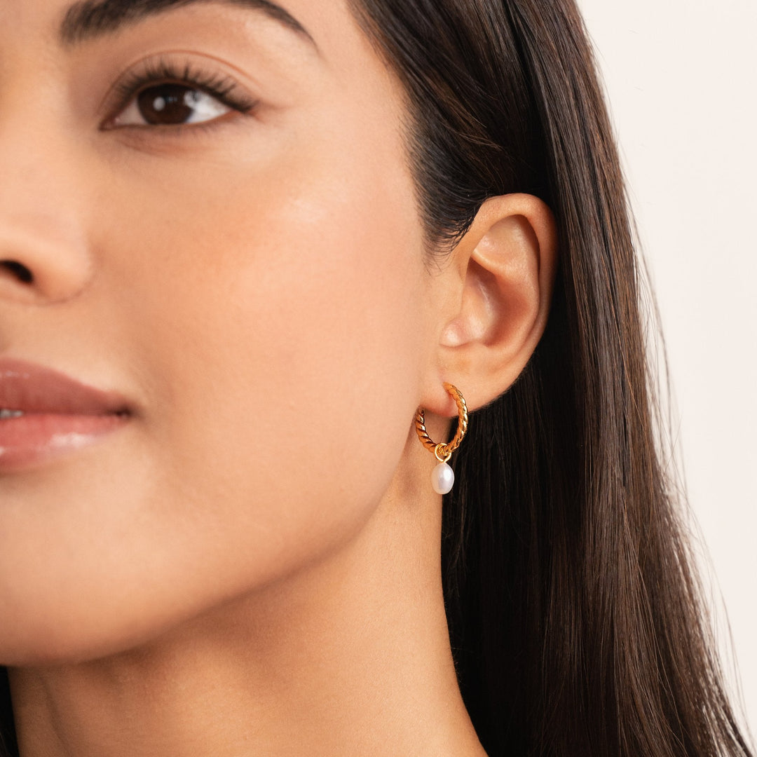 Elise Pearl Twist Earrings