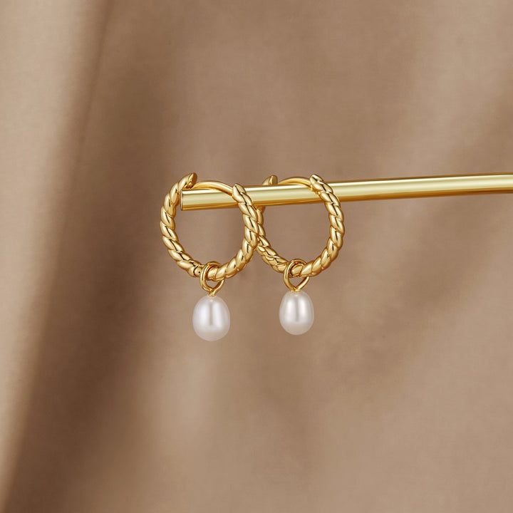Elise Pearl Twist Earrings