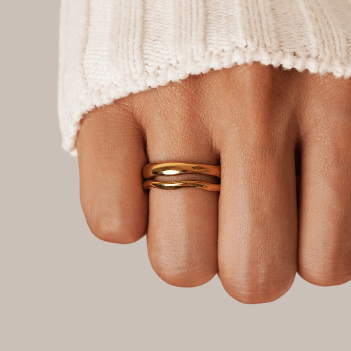 Luna Wave Ring