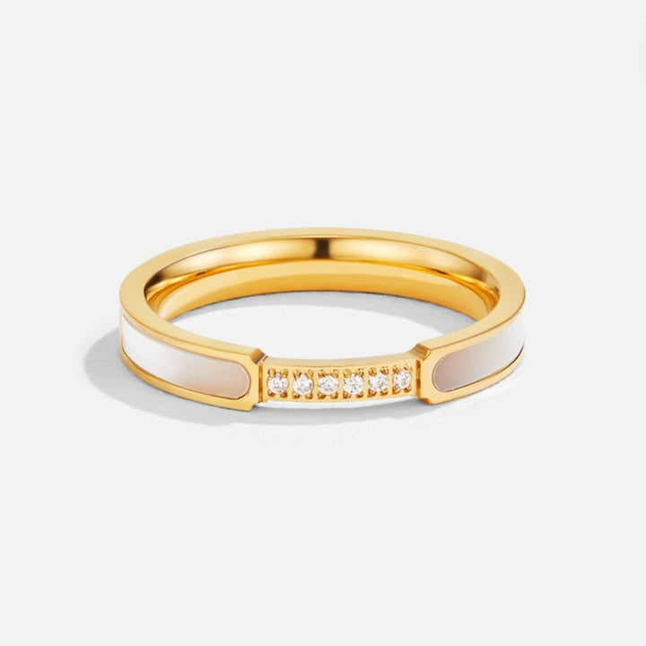Elara Pearl Glow Ring