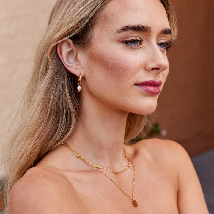 Pearl Bella Hoop Earrings