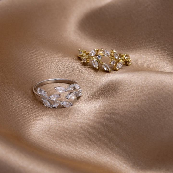 Lumière Silver Vine Ring