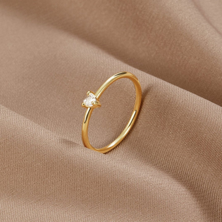 Amour Petite Heart Ring