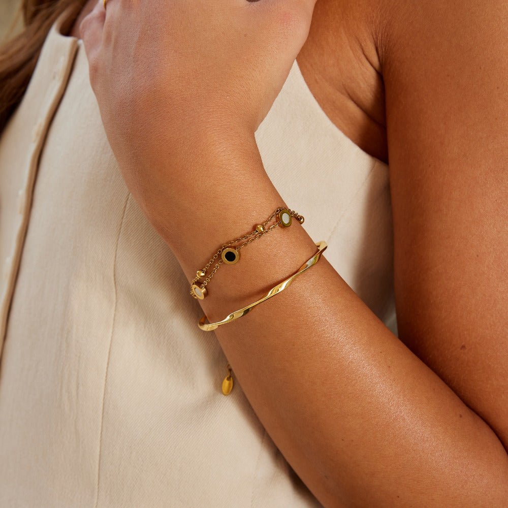 Corinne Wave Cuff