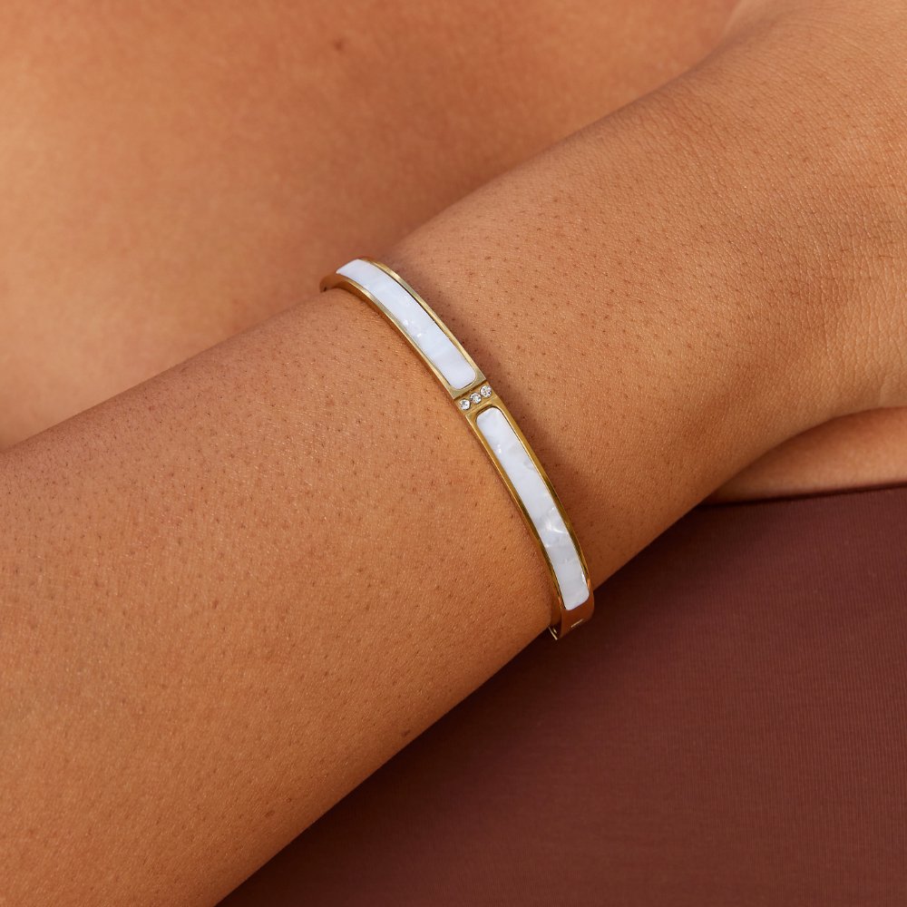 Annelise Pearl Bangle