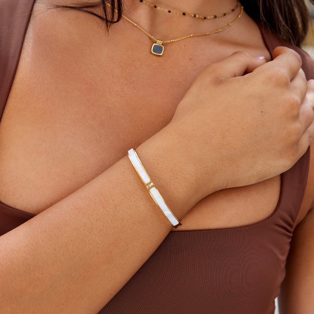 Annelise Pearl Bangle